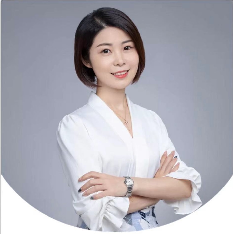 许晨艳.jpg